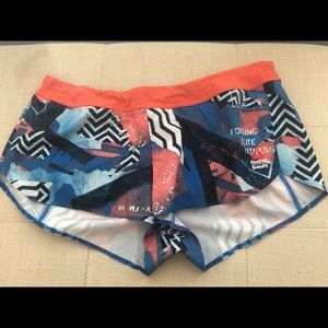 🏋🏽 Reebok Crossfit shorts (Women size M)